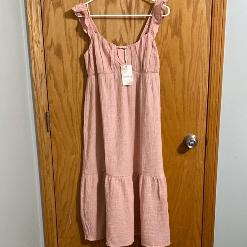 Hem & Thread Blush Pink Midi Dress